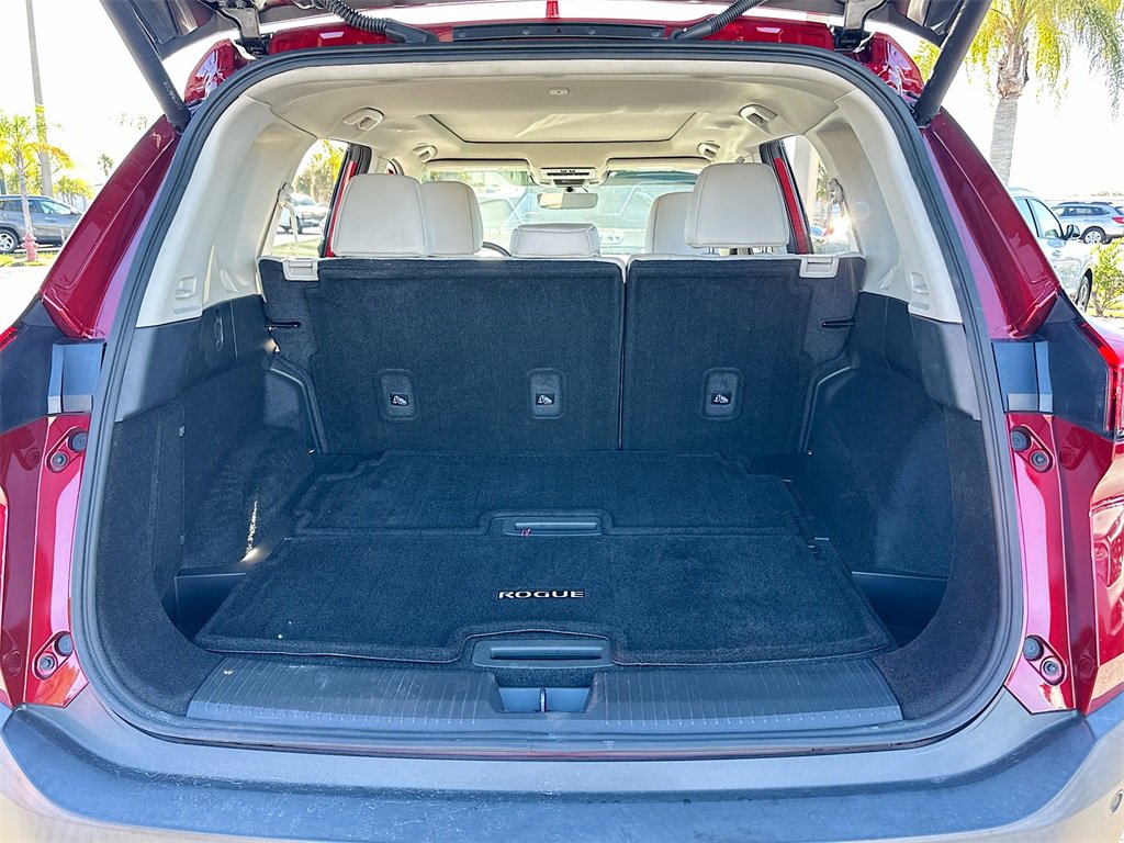 Used 2023 Nissan Rogue SL w/ SL Premium Package image 27