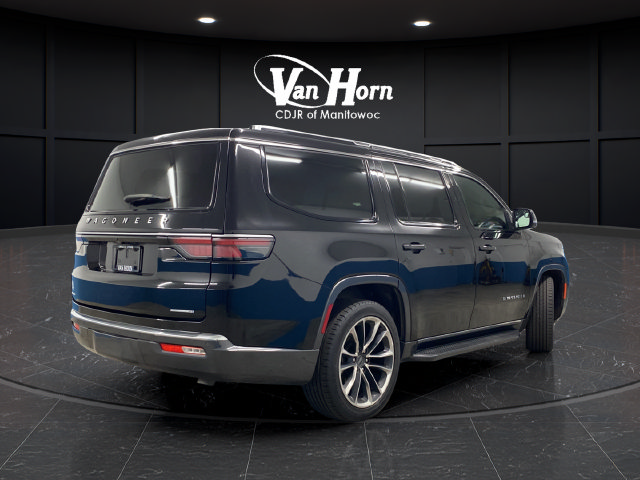 Used 2022 Jeep Wagoneer Series II w/ Convenience Group I AWD/4WD image 7