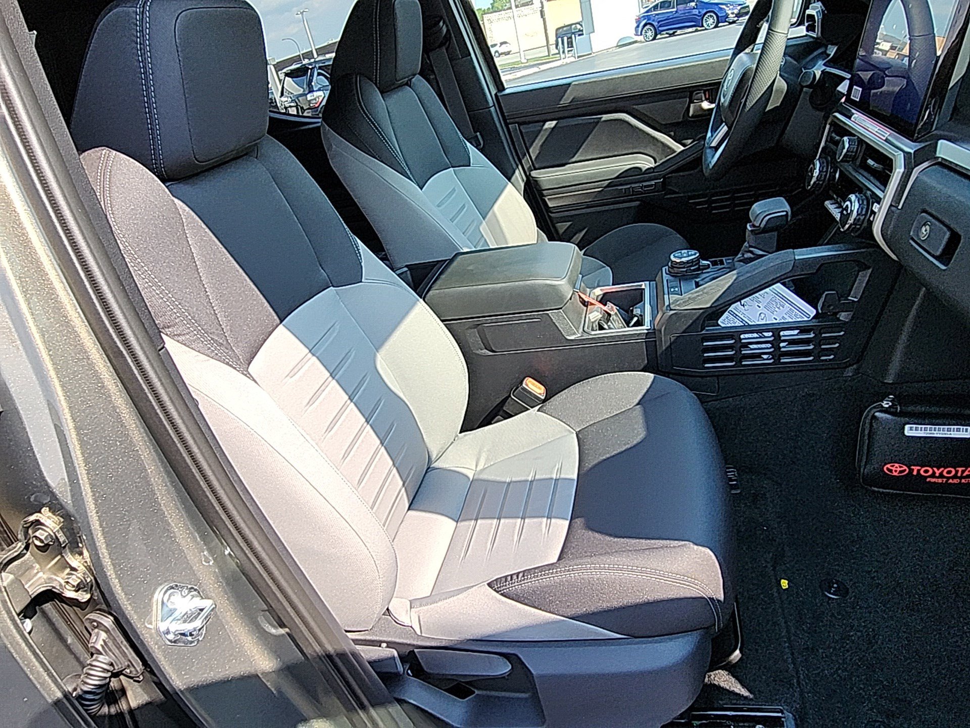 New 2025 Toyota Tacoma TRD Off-Road image 30