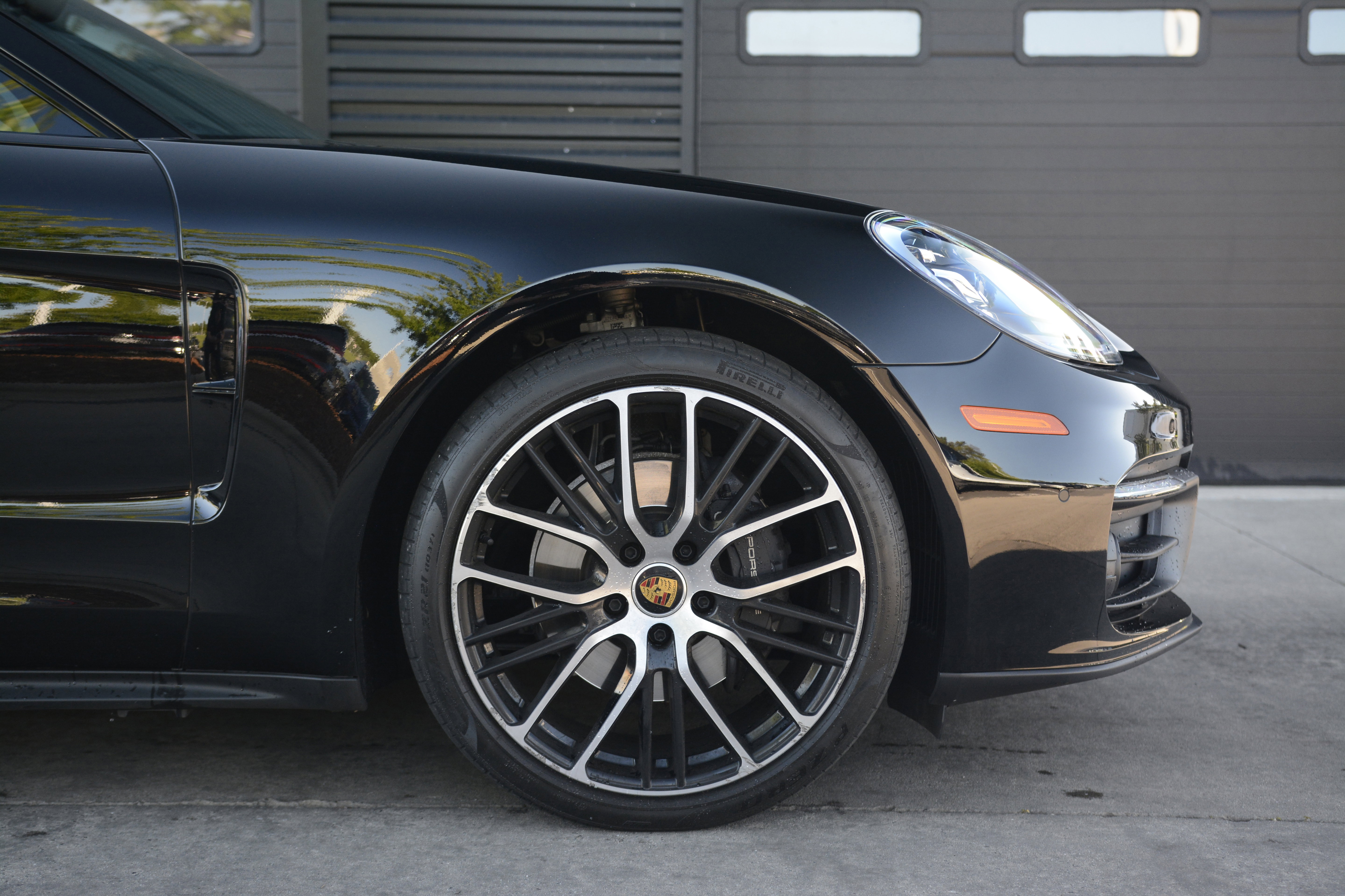 Certified 2023 Porsche Panamera image 11