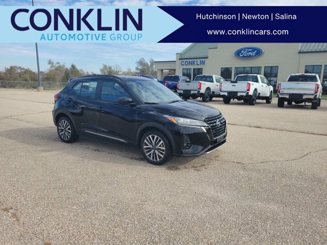 Used 2024 Nissan Kicks SR