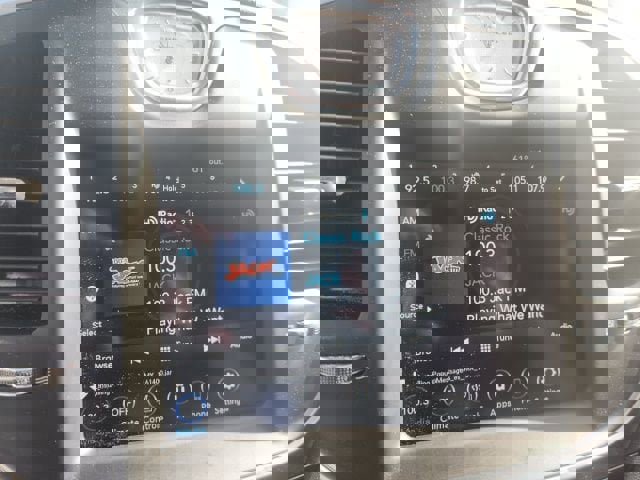 Used 2021 Chrysler 300 Touring L image 11