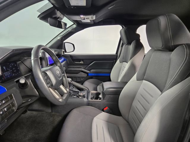 Used 2024 Toyota Tacoma TRD Off-Road AWD/4WD image 15