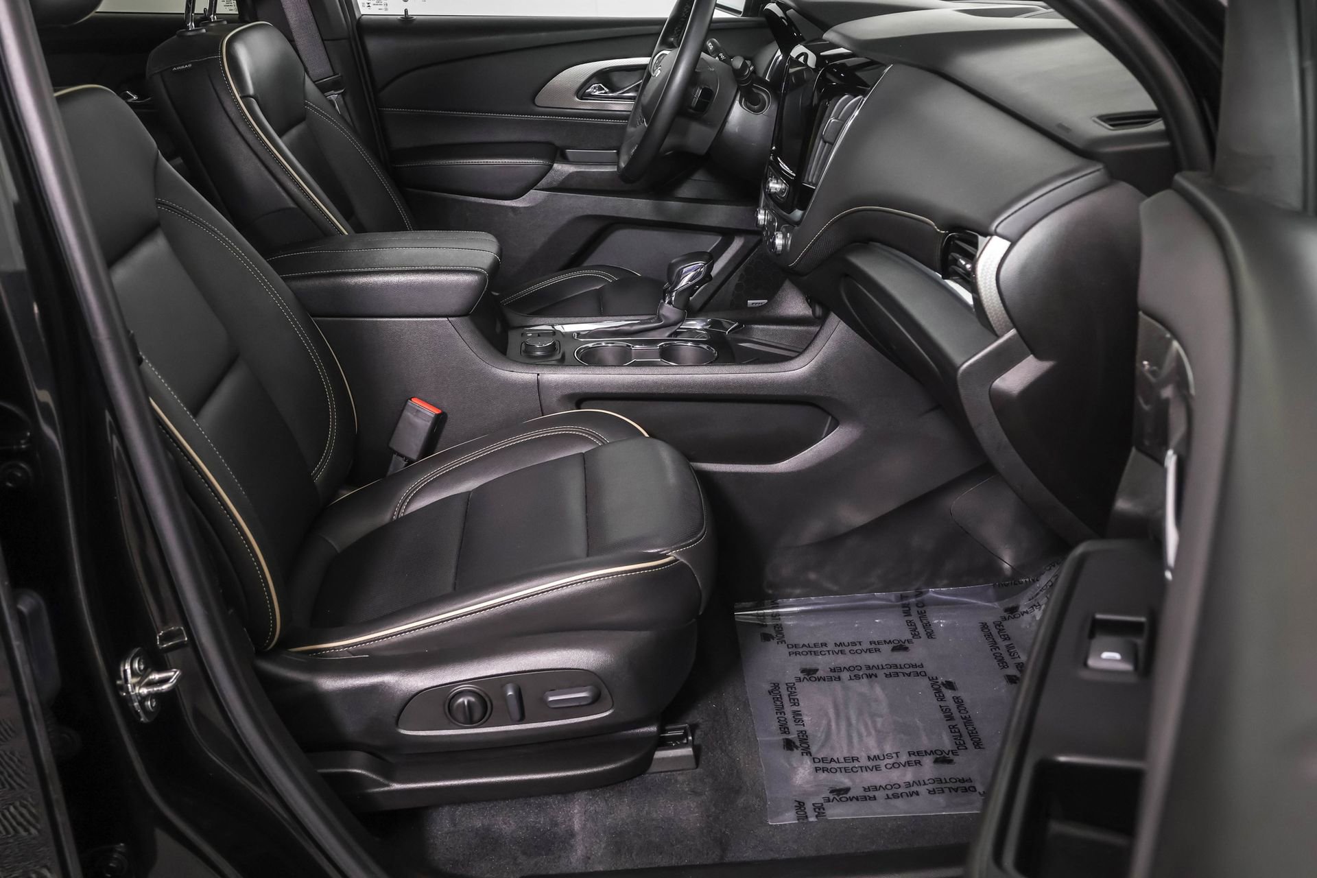Used 2023 Chevrolet Traverse Premier w/ Redline Edition AWD/4WD image 47