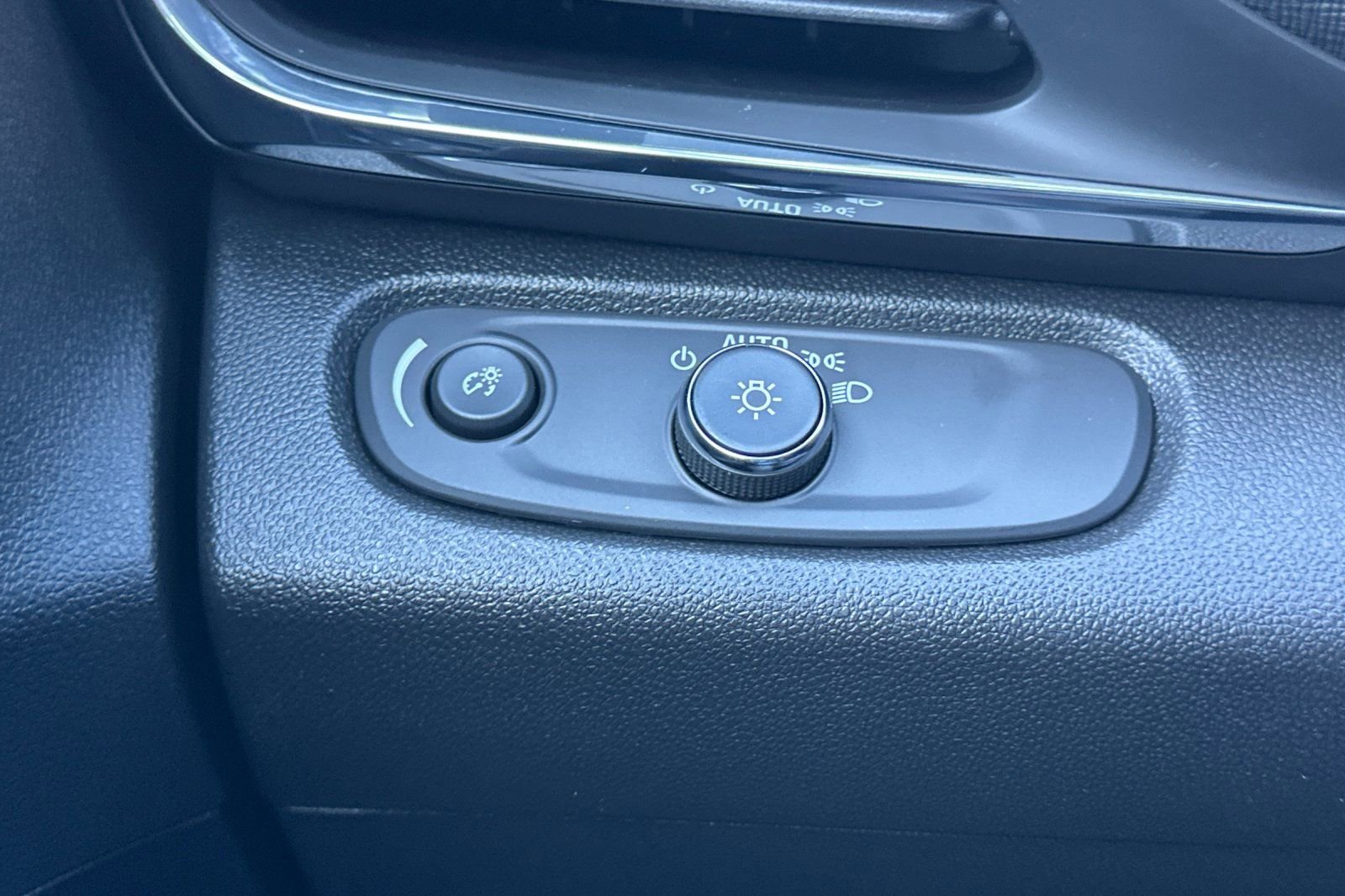 New 2026 Buick Envista Preferred w/ Convenience II Package FWD image 28
