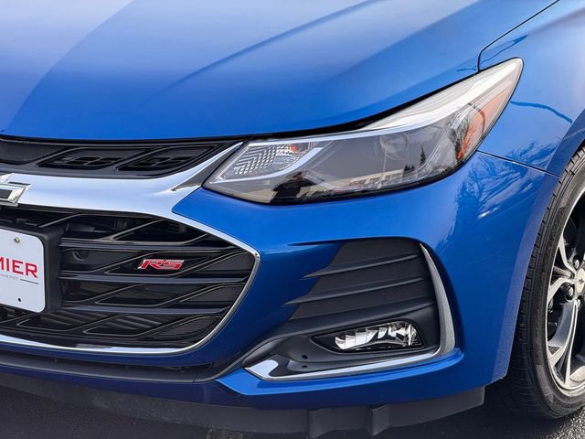 Used 2019 Chevrolet Cruze LT w/ Convenience Package image 11