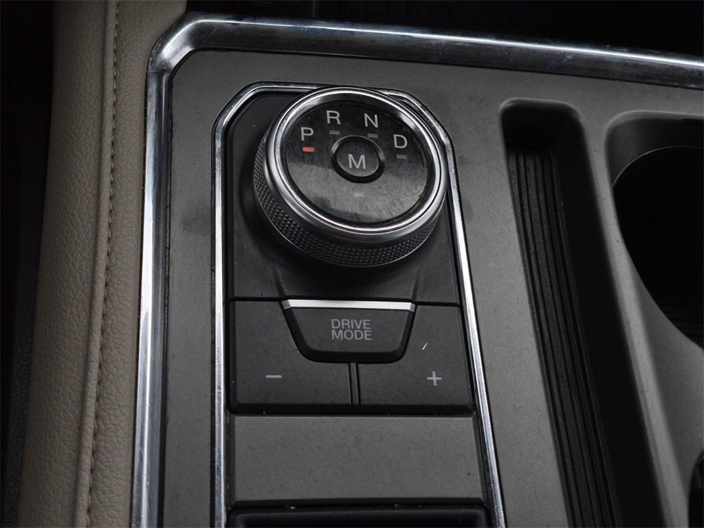 Used 2021 Ford Expedition XLT image 25