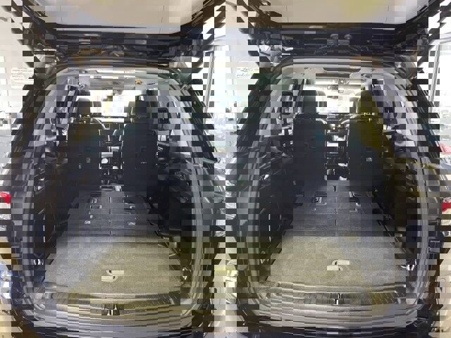 Used 2024 Jeep Grand Cherokee L Limited w/ Luxury Tech Group II image 21