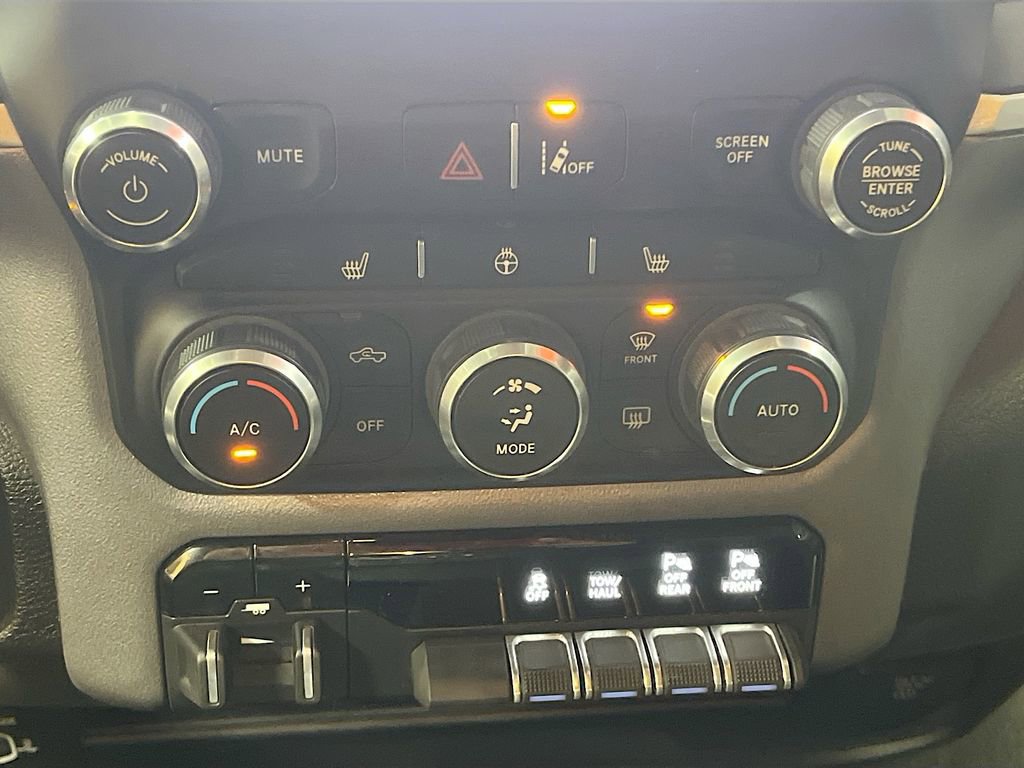 Used 2023 RAM 2500 Big Horn w/ Level 2 Equipment Group image 15