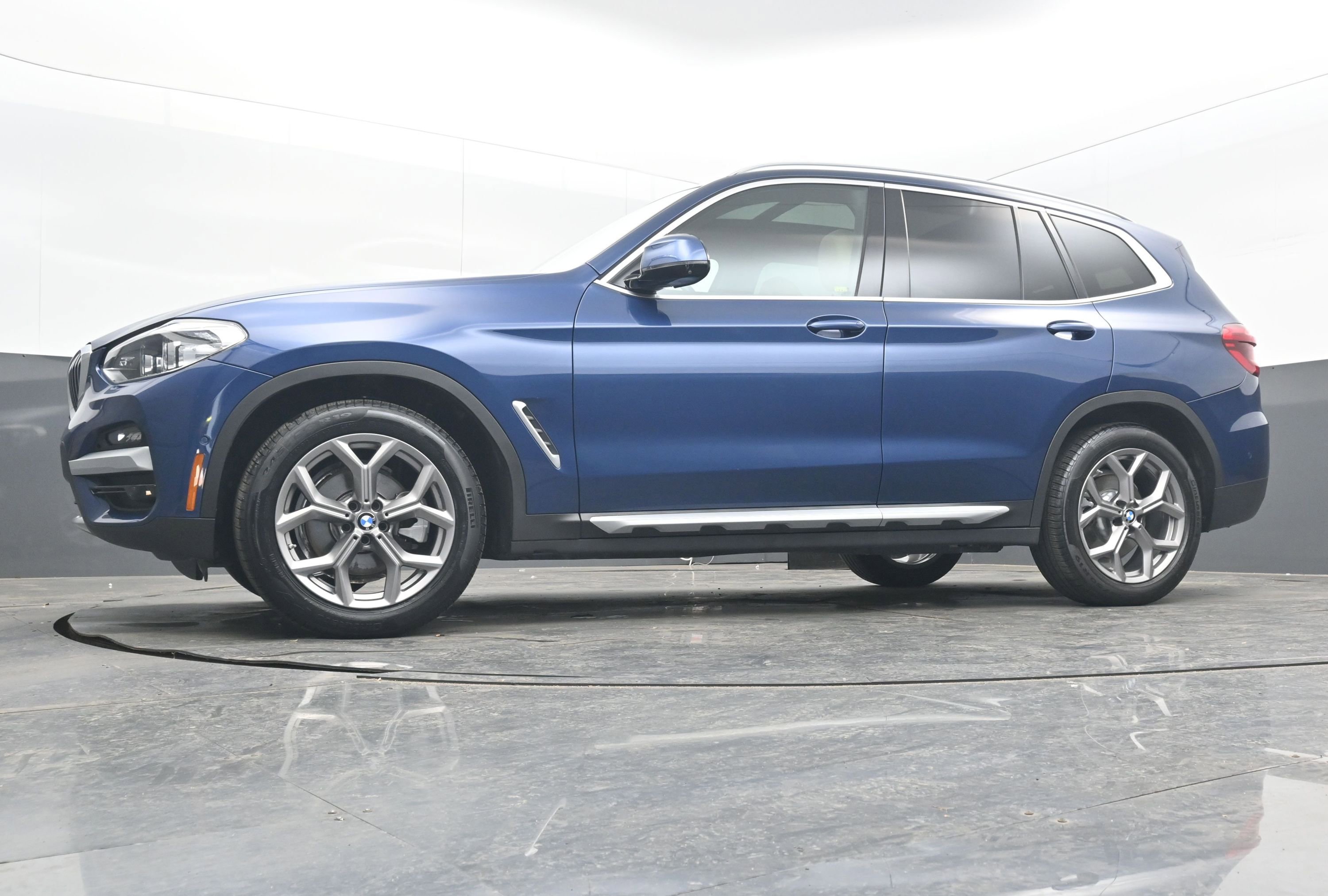 Used 2021 BMW X3 xDrive30i w/ Premium Package image 25
