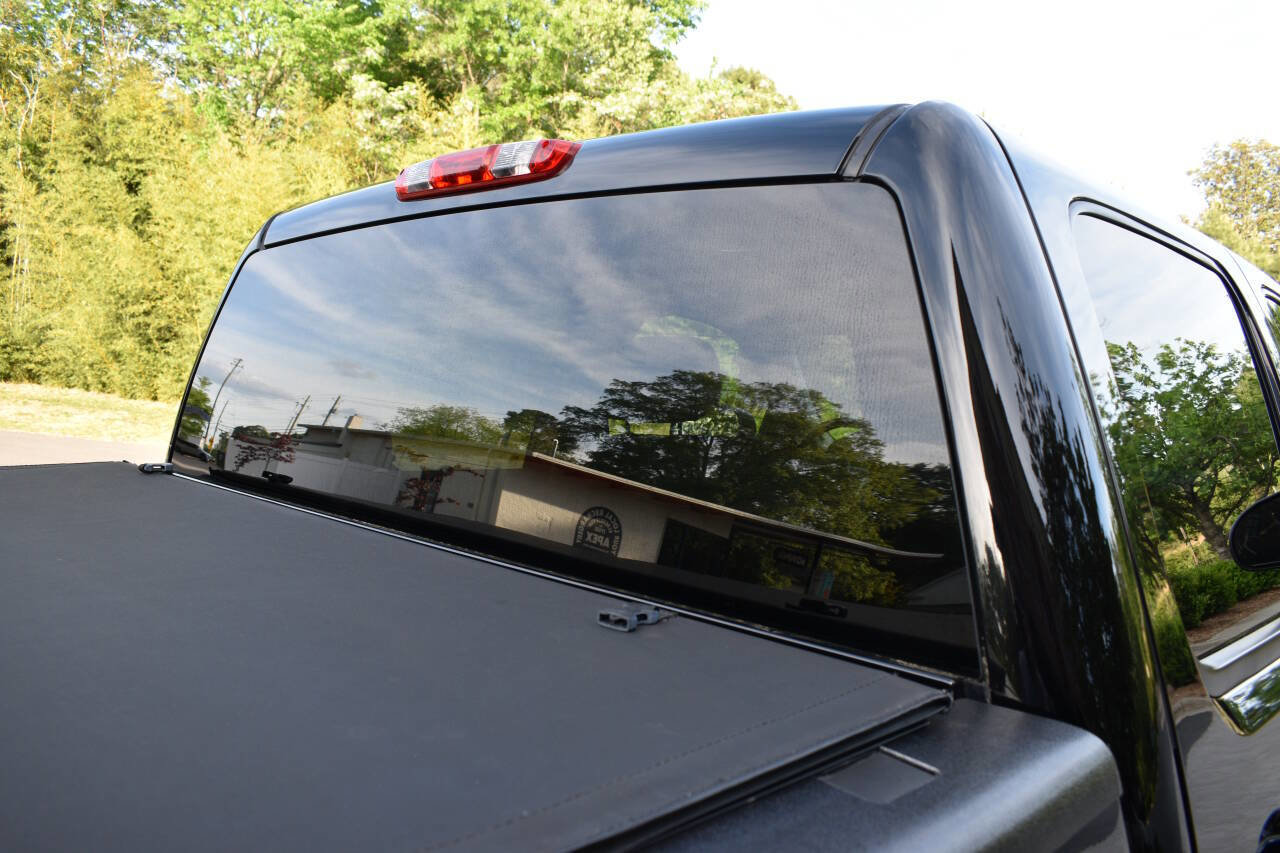 Used 2009 GMC Sierra 1500 SLT w/ Suspension Package, Off-Road image 36