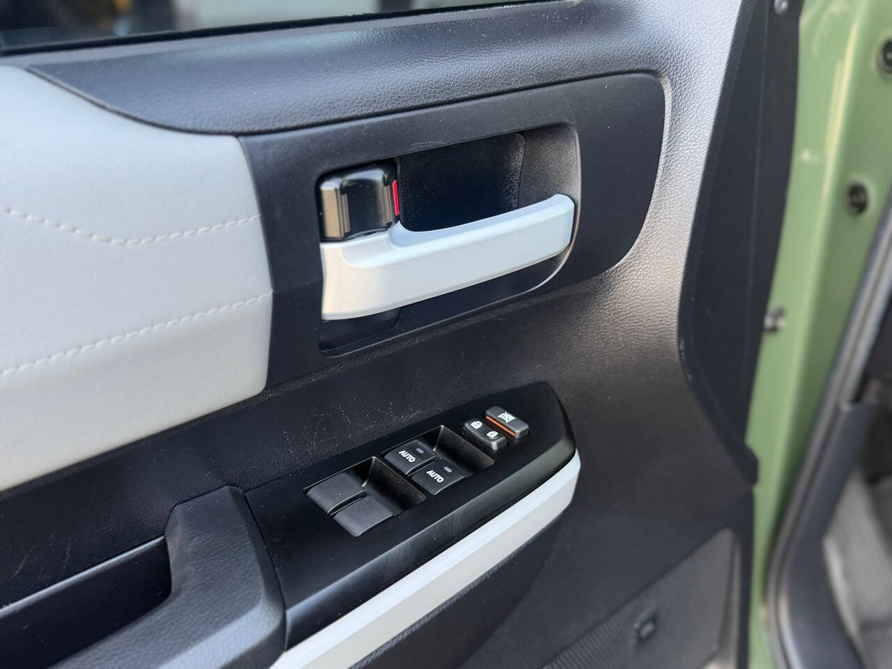 Used 2021 Toyota Tundra Limited w/ Limited Premium Package image 6