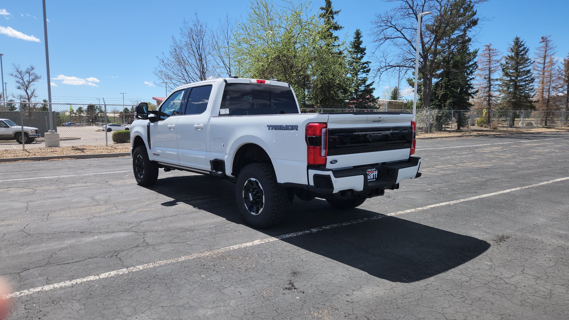 New 2026 Ford F350 Platinum w/ Tremor Off-Road Package AWD/4WD image 9
