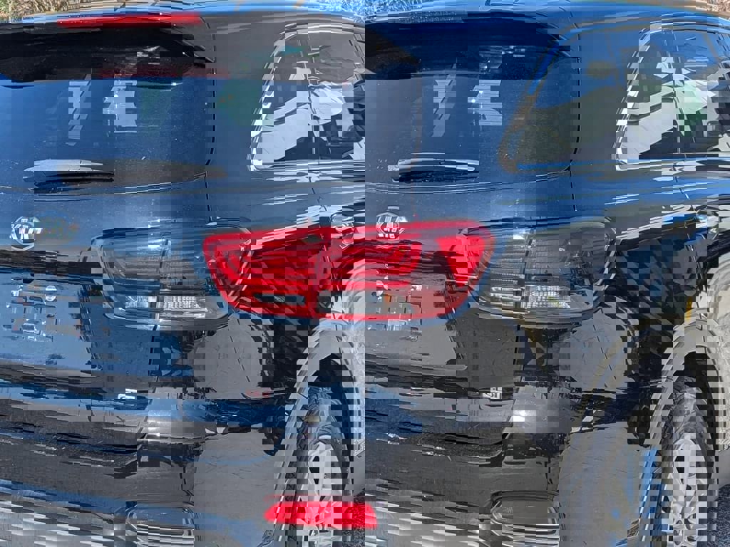 Used 2020 Kia Sorento LX image 7