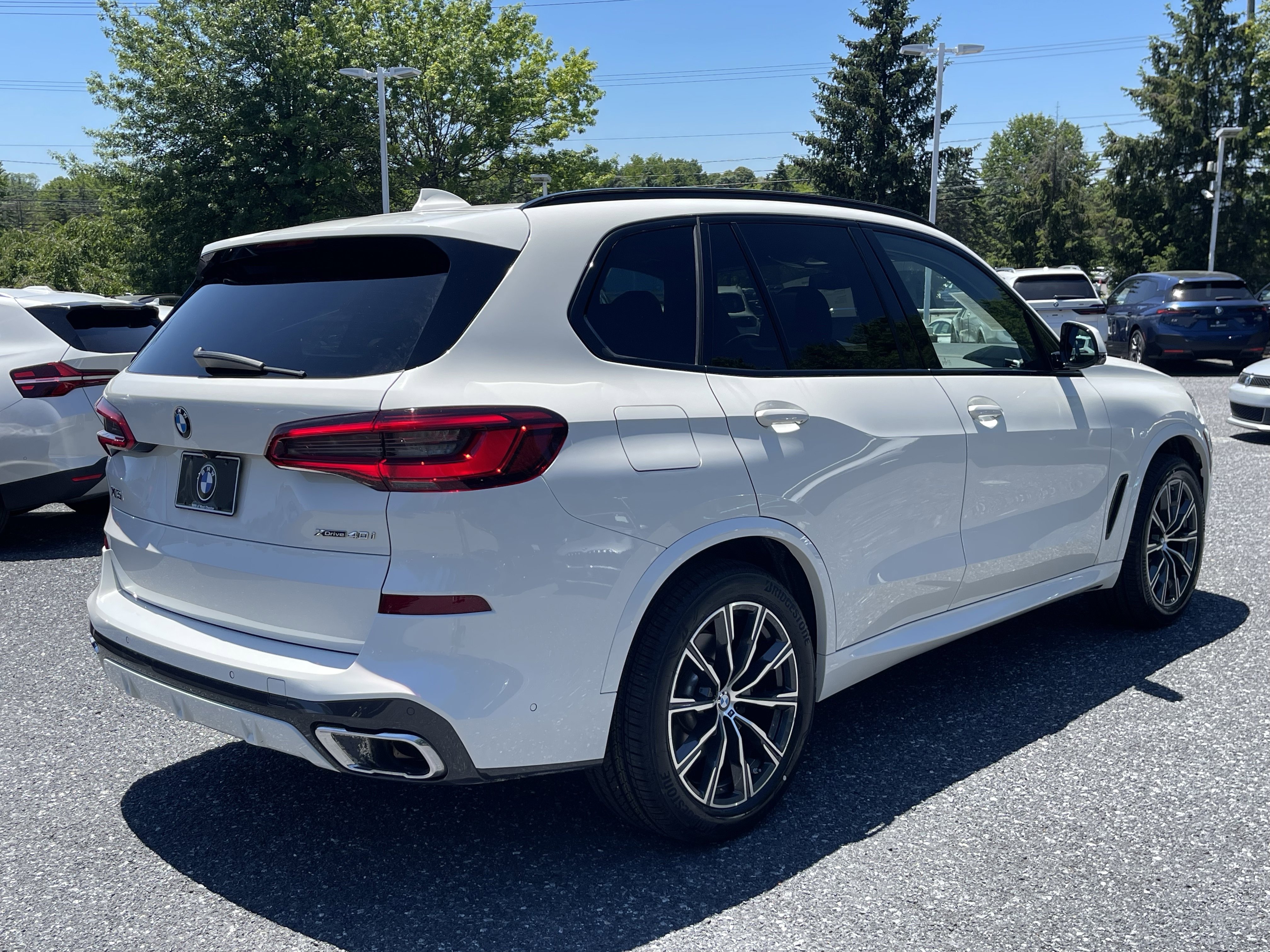 Used 2020 BMW X5 xDrive40i w/ M Sport Package AWD/4WD image 5