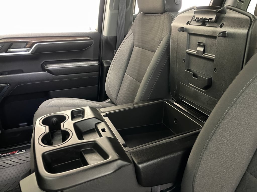 Certified 2024 Chevrolet Silverado 1500 LT AWD/4WD image 32