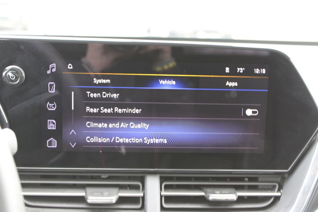 Used 2025 Chevrolet Trax LT image 42