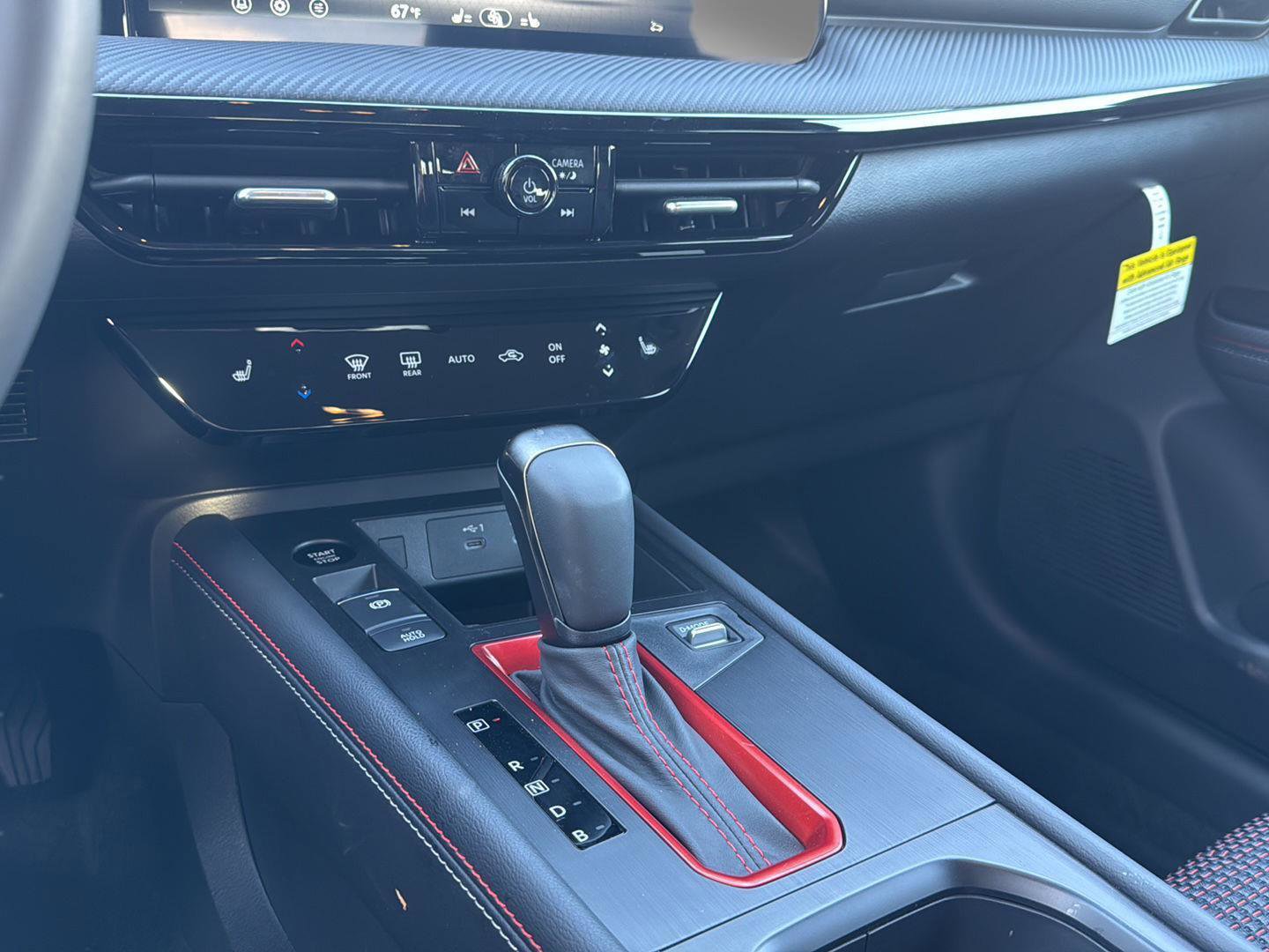 New 2026 Nissan Kicks SR w/ Cold Weather Package image 18