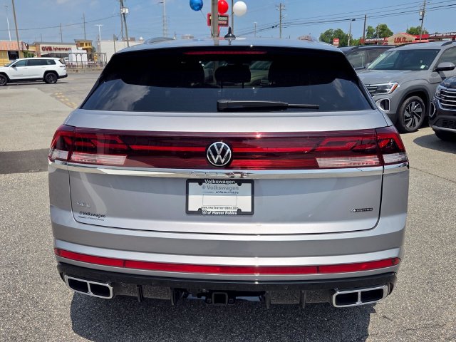 New 2026 Volkswagen Atlas Cross Sport SEL Premium R-Line AWD/4WD image 10