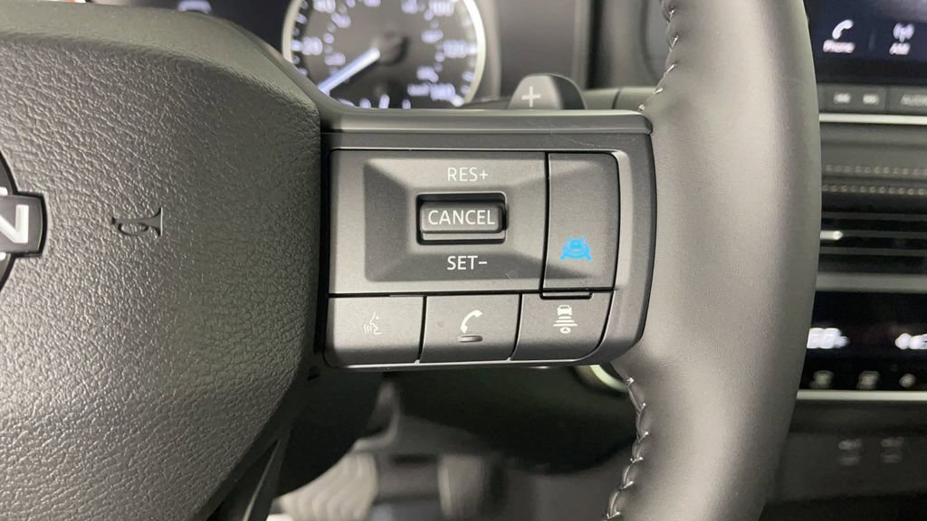 New 2025 Nissan Rogue SV image 24