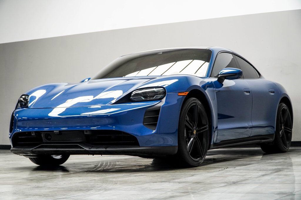 Used 2022 Porsche Taycan GTS w/ Premium Package (P6U) image 12