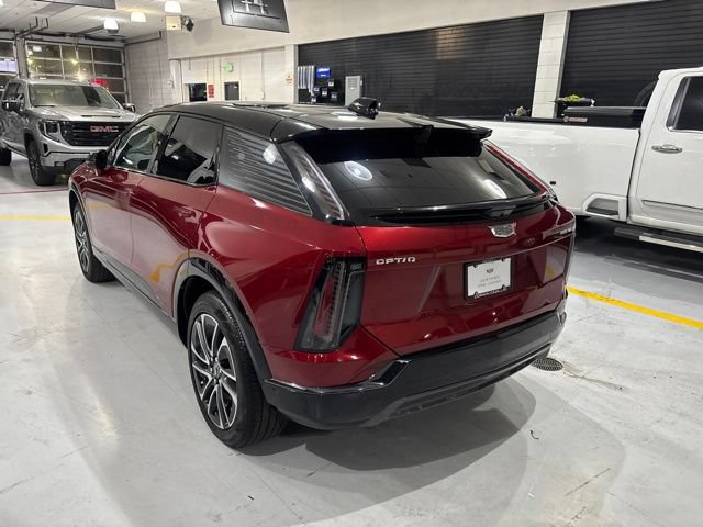 Used 2025 Cadillac Optiq Sport 2 AWD/4WD image 6