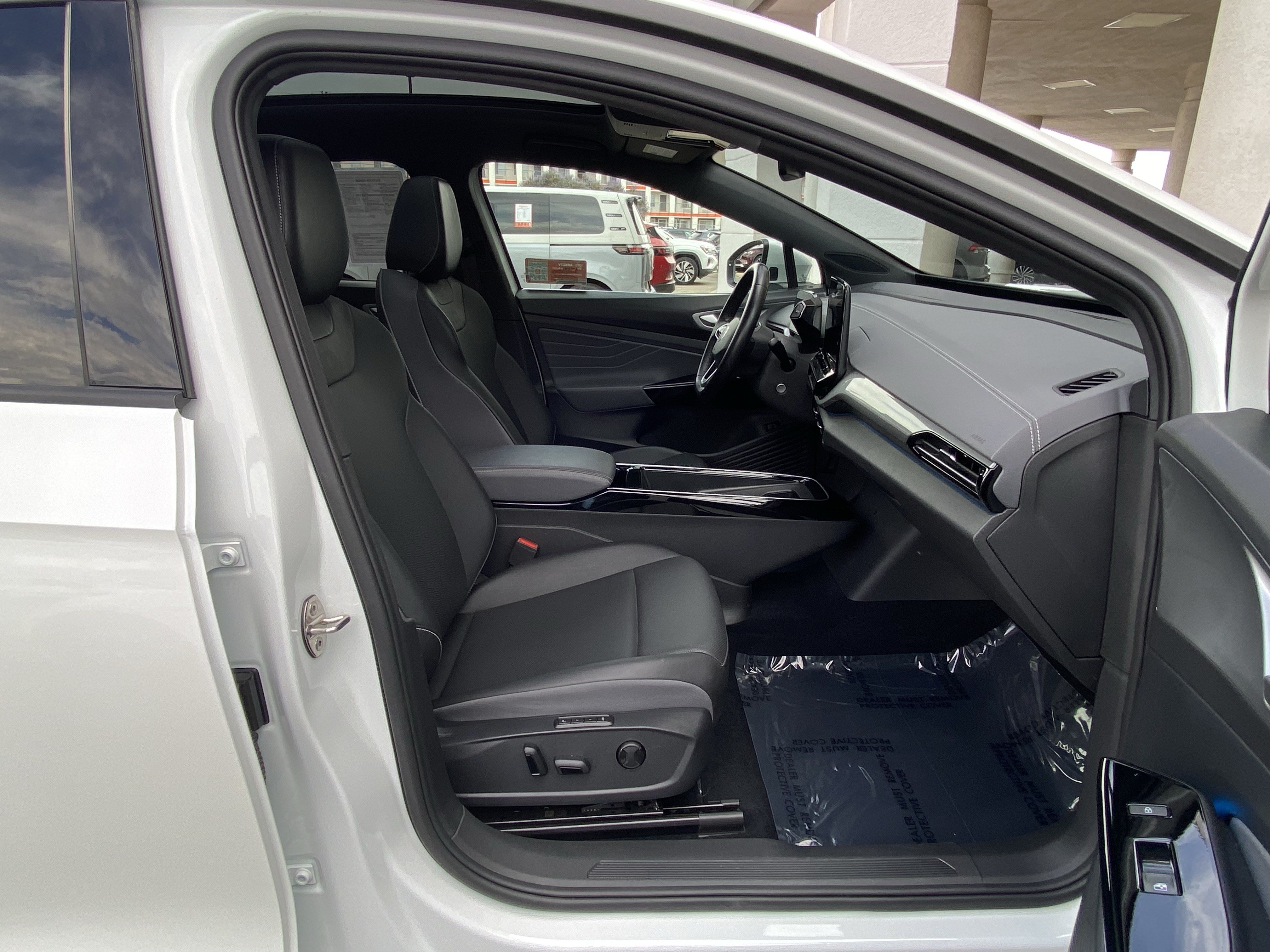 Certified 2023 Volkswagen ID.4 Pro S AWD/4WD image 41