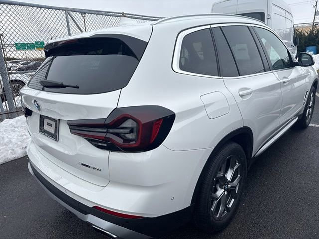 Certified 2024 BMW X3 xDrive30i w/ Premium Package image 5