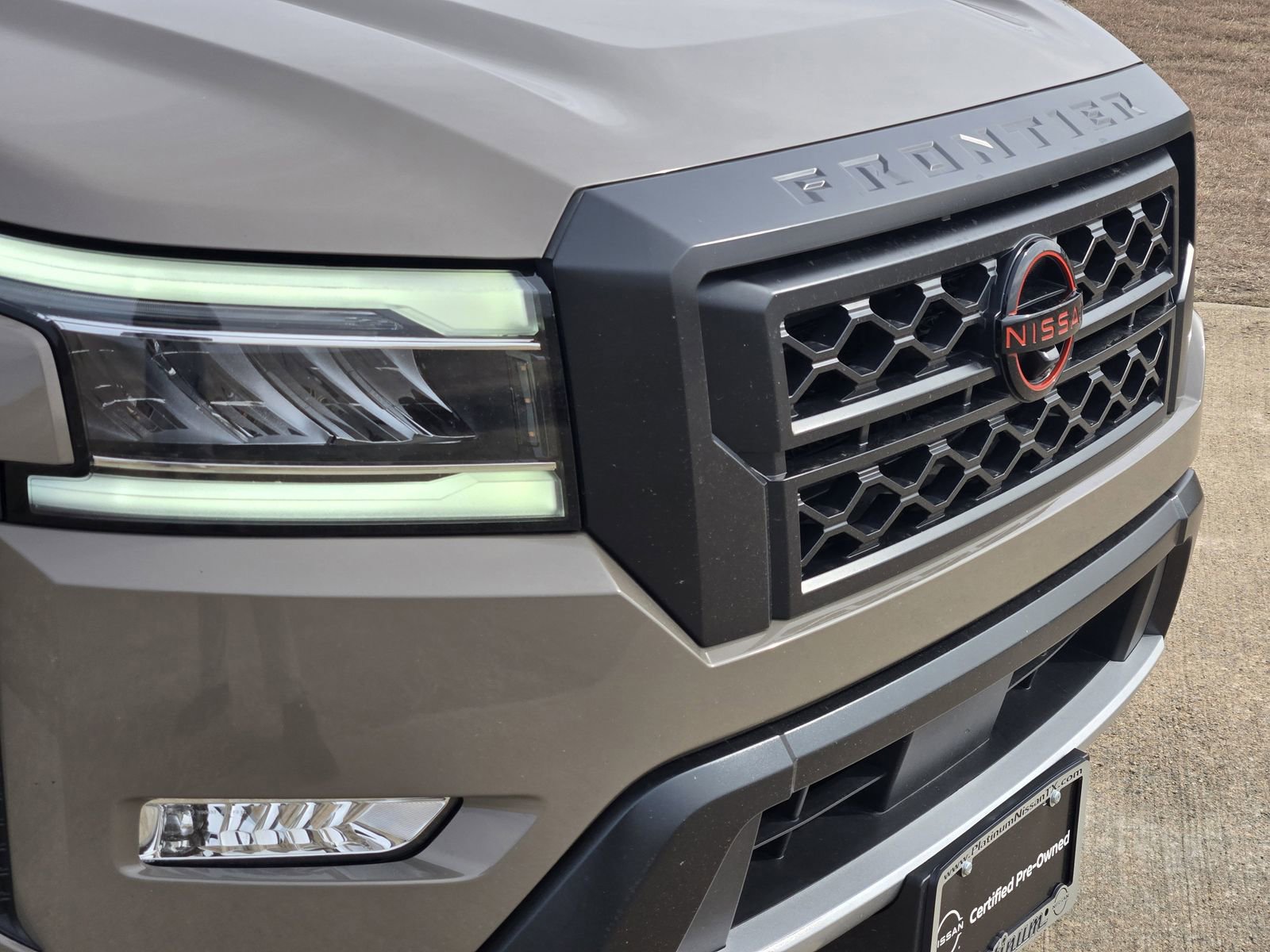 Used 2024 Nissan Frontier PRO-4X w/ Pro Premium Package image 12