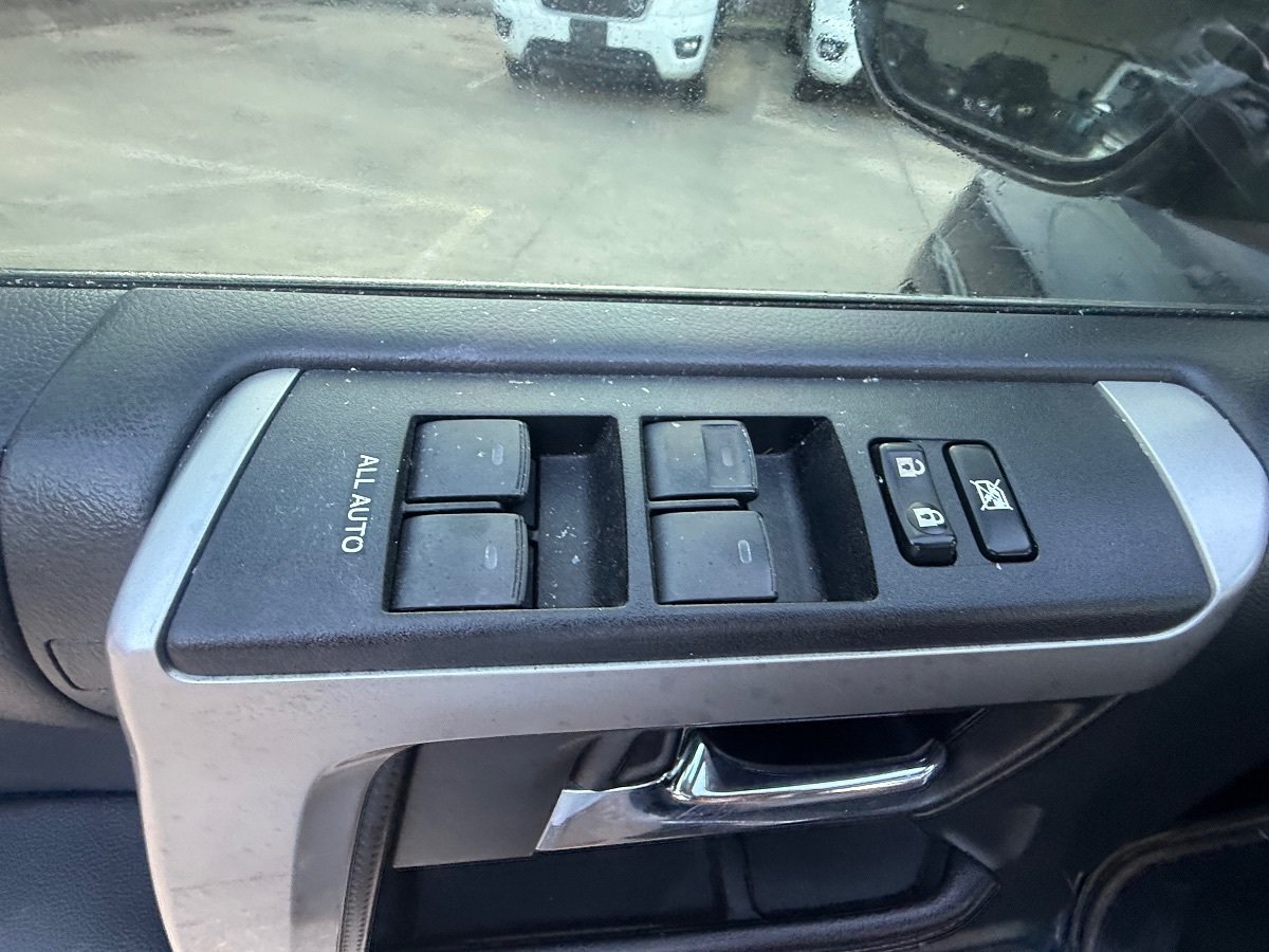 Used 2018 Toyota 4Runner Limited RWD image 21