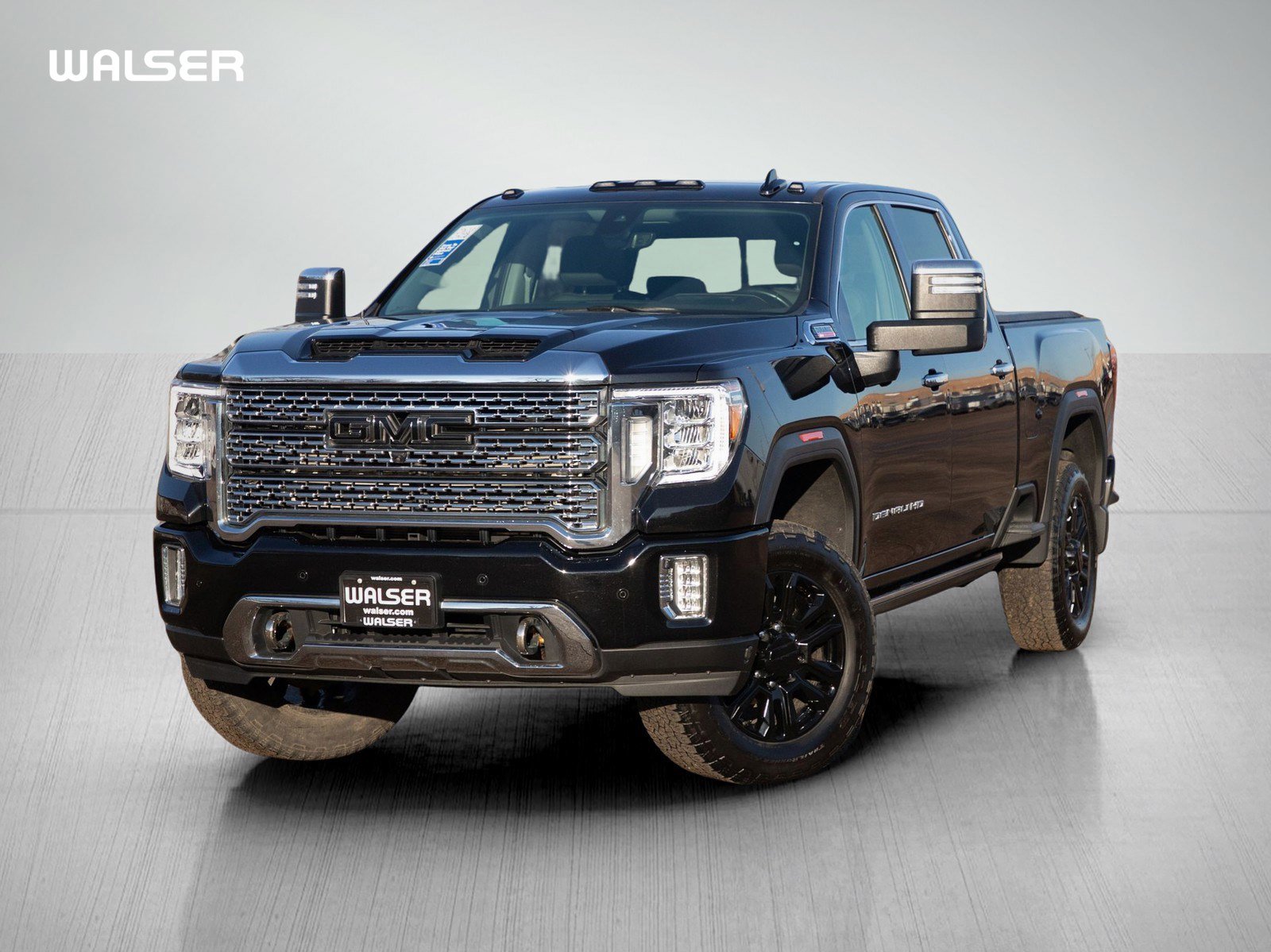 Used 2022 GMC Sierra 3500 Denali w/ Denali Black Diamond Edition image 1