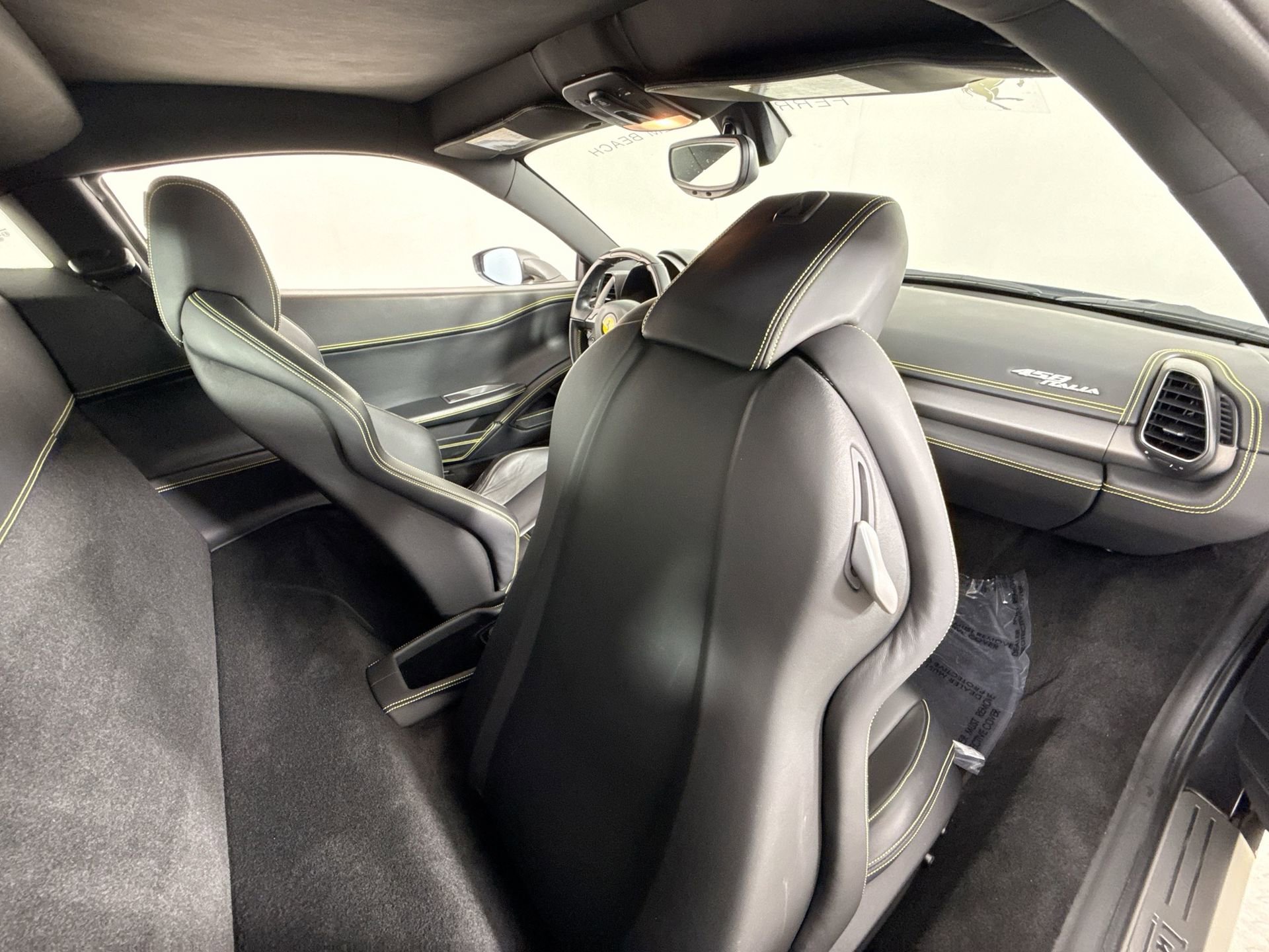 Certified 2013 Ferrari 458 Italia Coupe RWD image 21