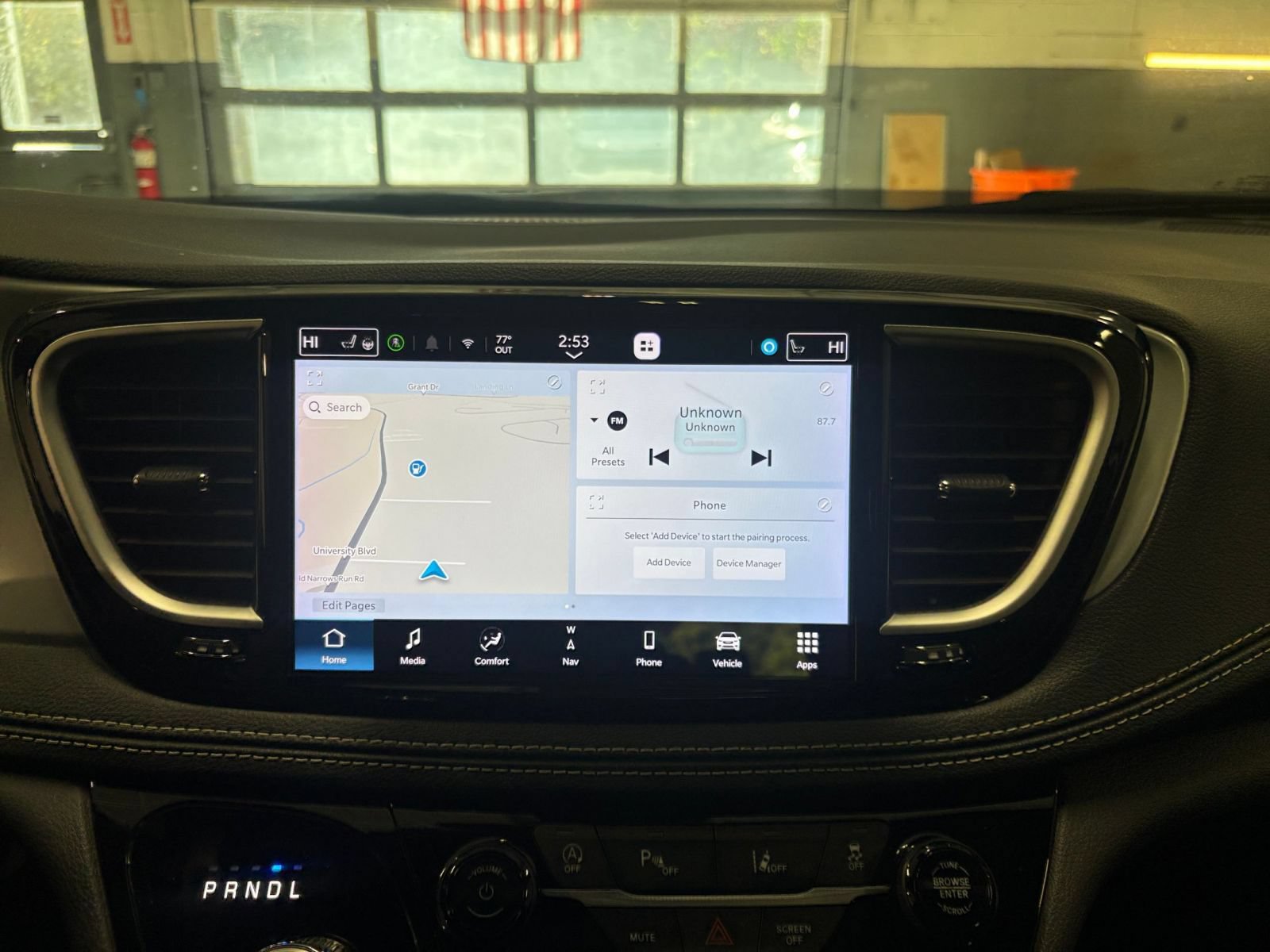 Used 2025 Chrysler Pacifica Limited FWD image 20