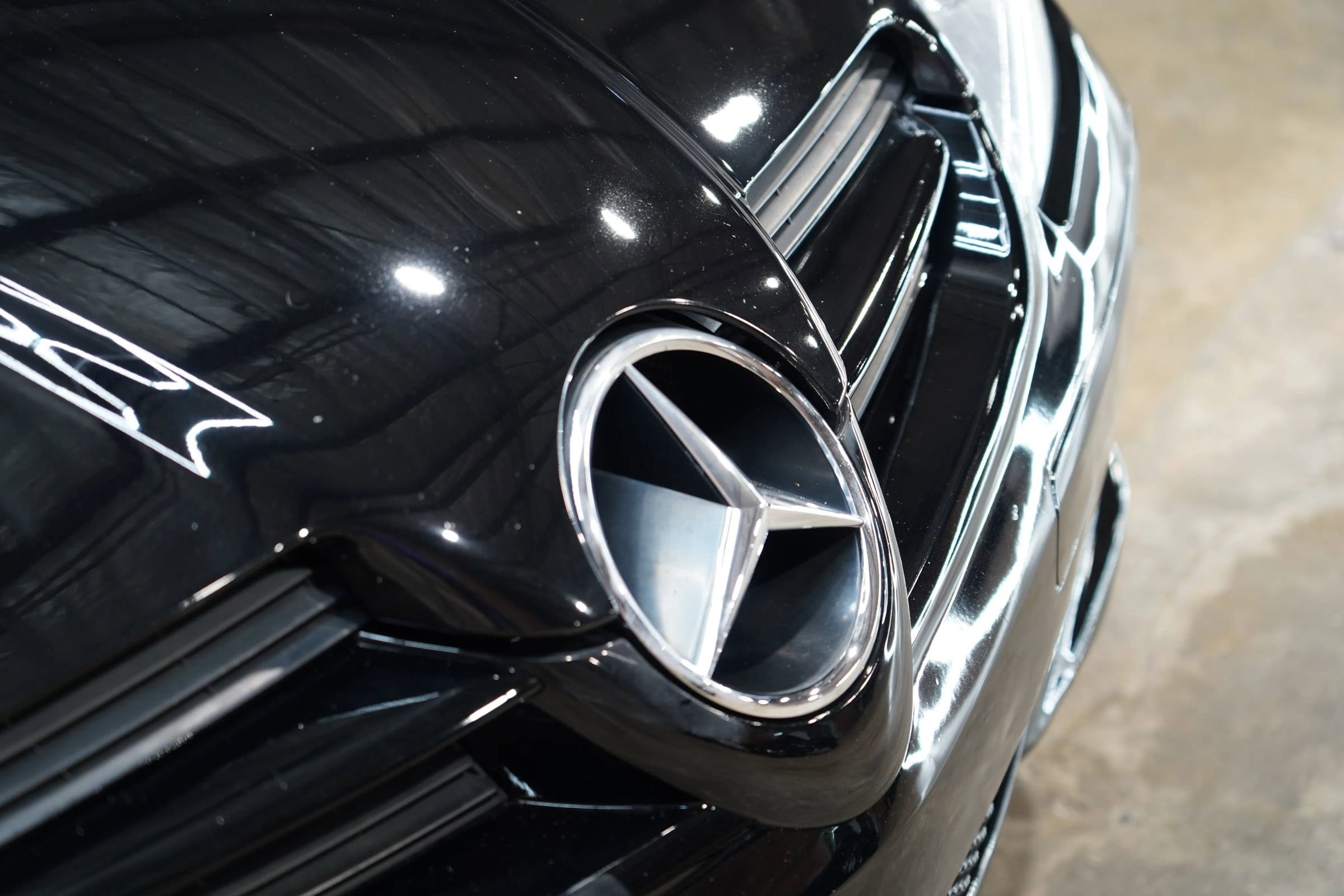 Used 2007 Mercedes-Benz SLK 55 AMG image 32