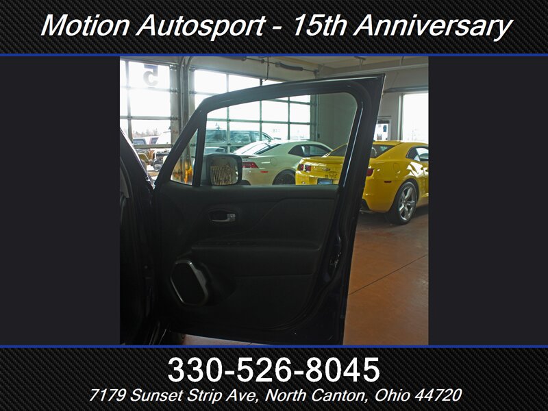 Used 2020 Jeep Renegade Limited AWD/4WD image 27