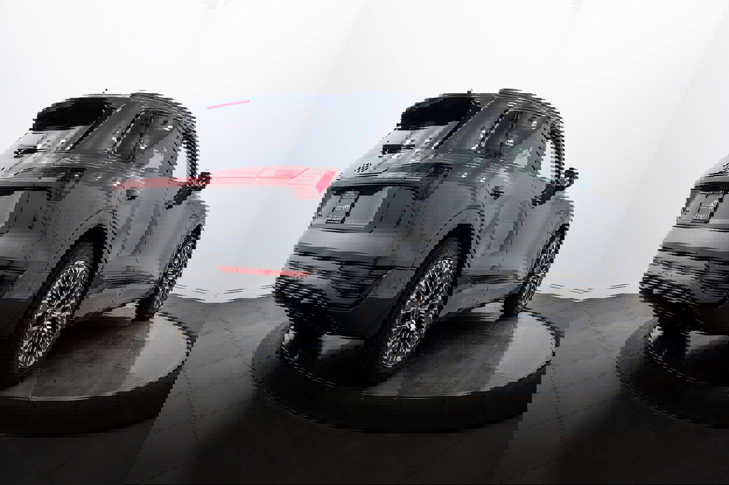 Certified 2024 Audi Q8 e-tron Prestige w/ Prestige Package image 4