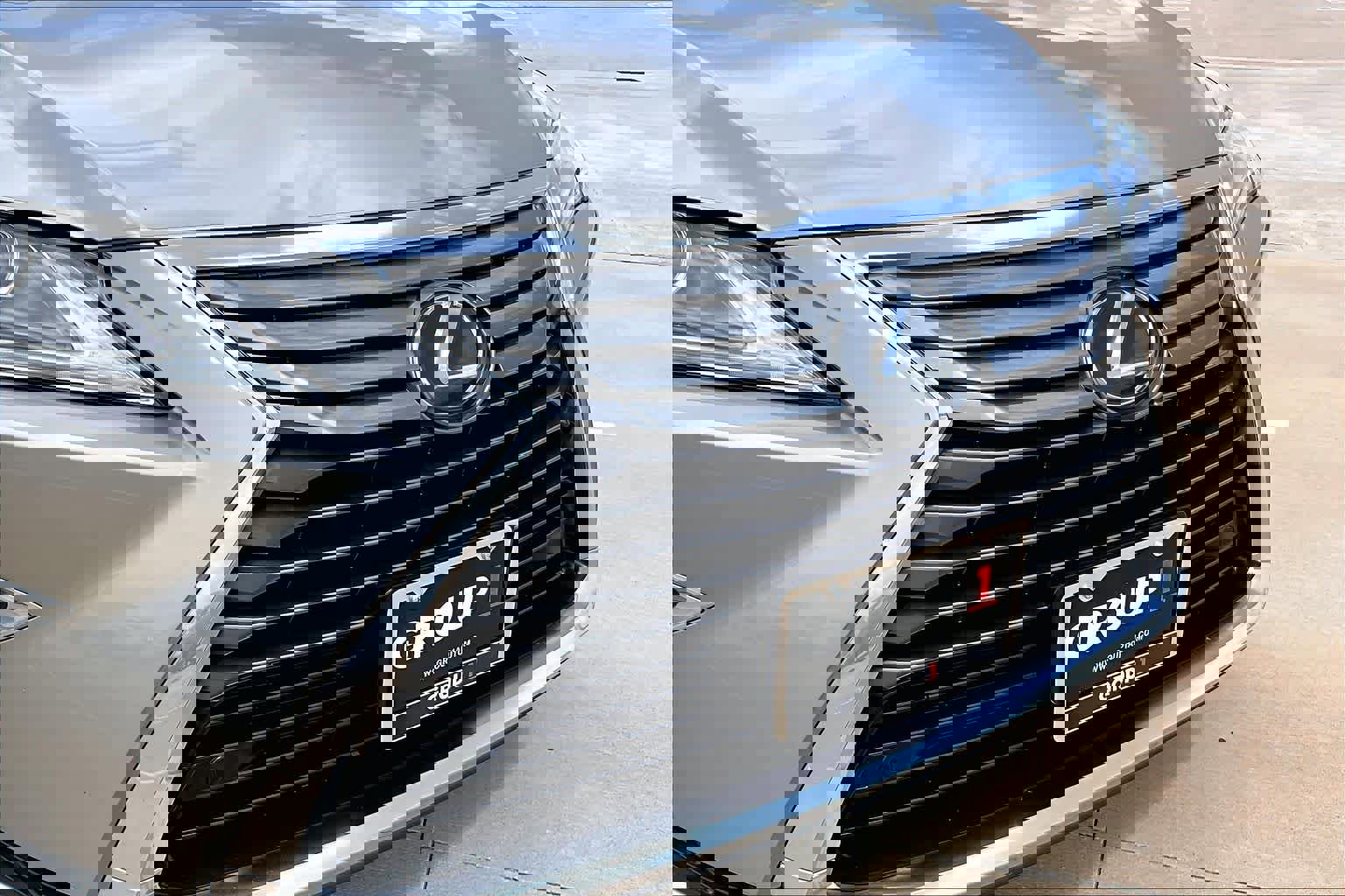 Used 2018 Lexus RX 350L FWD w/ Premium Package image 27