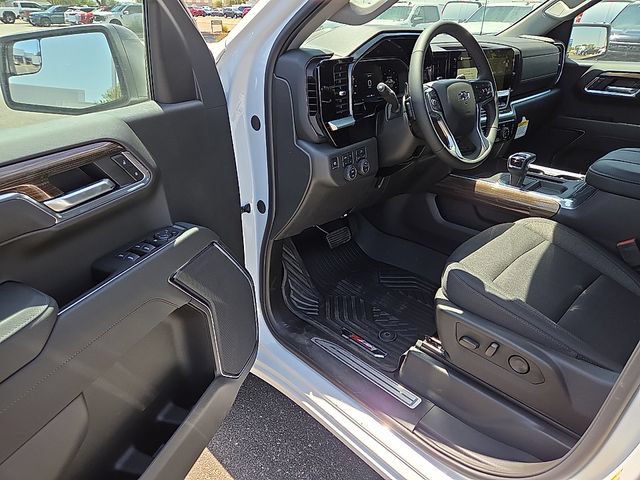 New 2026 Chevrolet Silverado 1500 RST w/ Z71 Off-Road Package AWD/4WD image 10