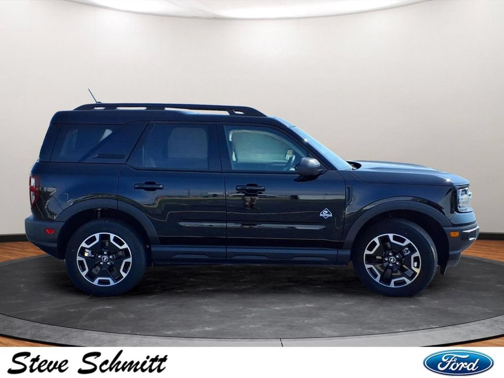 Used 2024 Ford Bronco Sport Outer Banks w/ Tech Package AWD/4WD image 29
