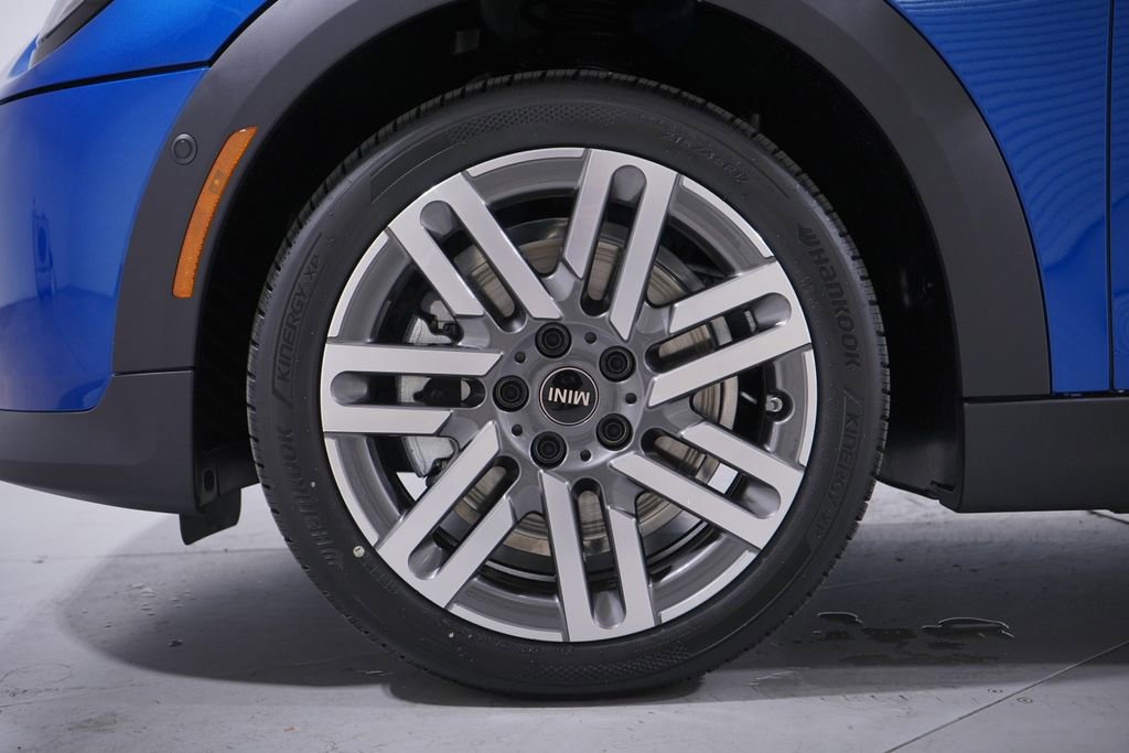 New 2026 MINI Cooper S image 2