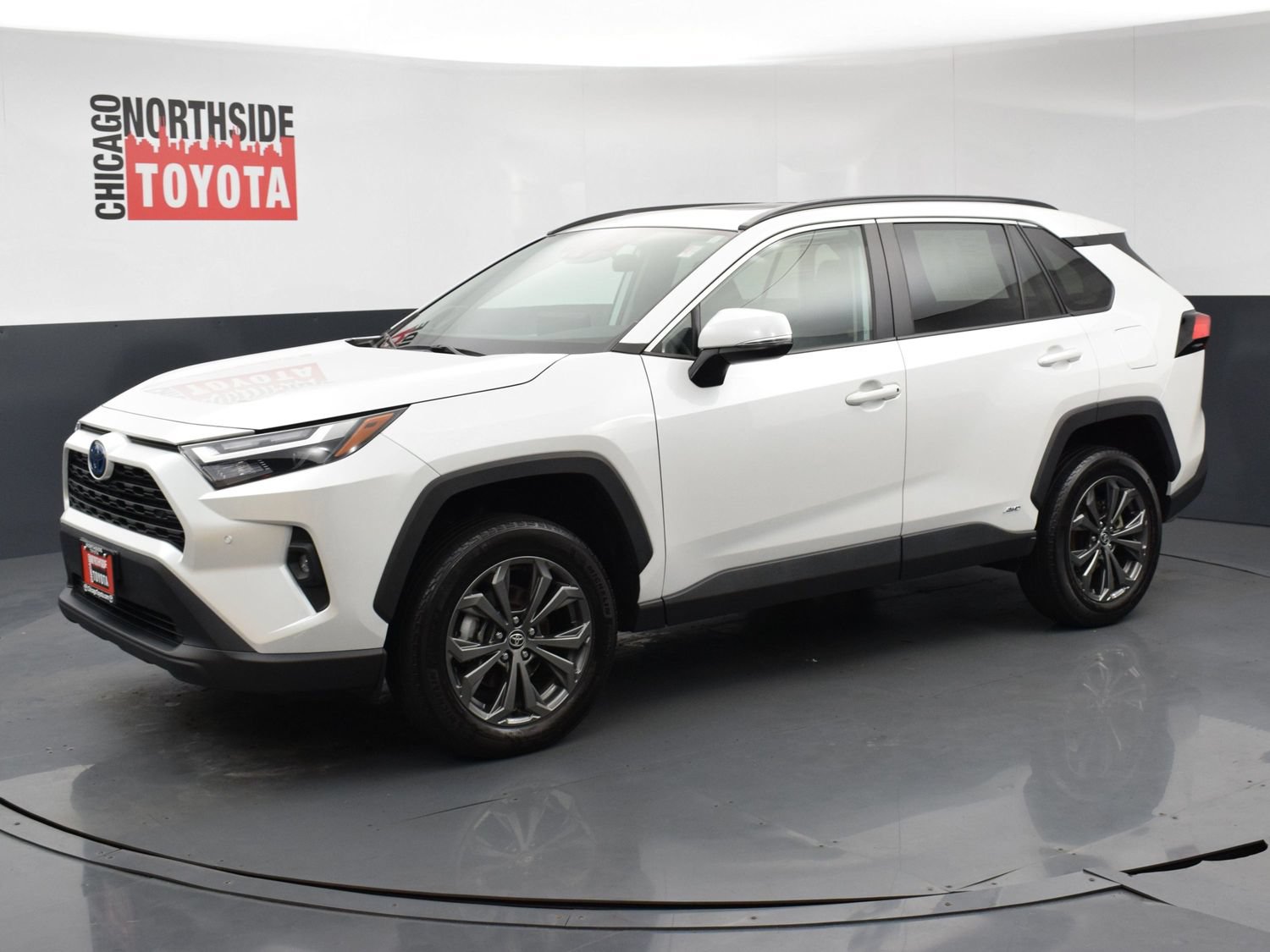 Used 2024 Toyota RAV4 XLE Premium w/ Weather Package AWD/4WD image 8