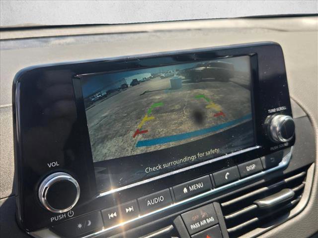 Used 2024 Nissan Altima 2.5 S FWD image 15