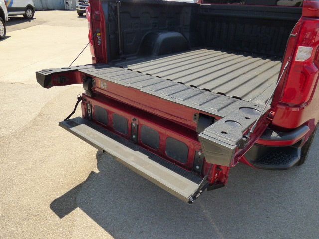 Used 2022 Chevrolet Silverado 1500 High Country w/ Safety Package II image 23