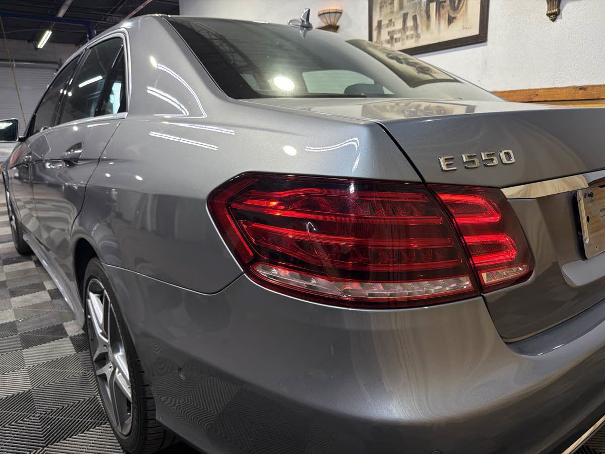 Used 2014 Mercedes-Benz E 550 4MATIC Sedan w/ Premium 1 Package image 9