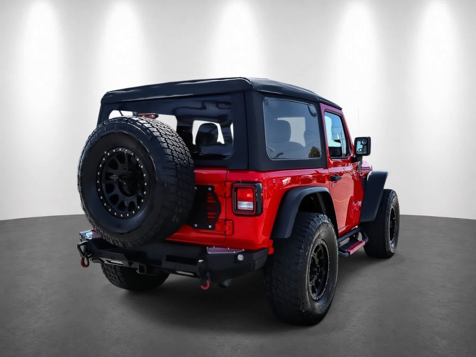 Used 2018 Jeep Wrangler Sport AWD/4WD image 7
