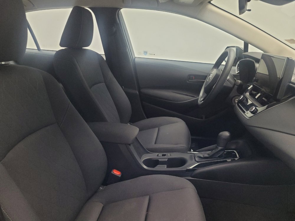 Used 2023 Toyota Corolla LE image 21