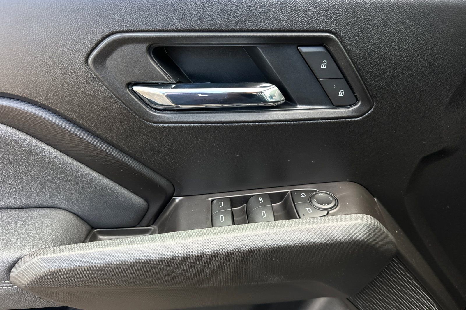 New 2026 Chevrolet Colorado LT w/ LT Convenience Package image 11