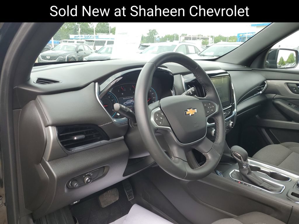 Certified 2023 Chevrolet Traverse LT FWD image 8