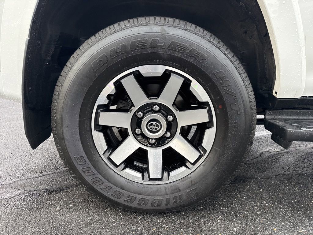 Used 2024 Toyota 4Runner TRD Off-Road Premium image 22