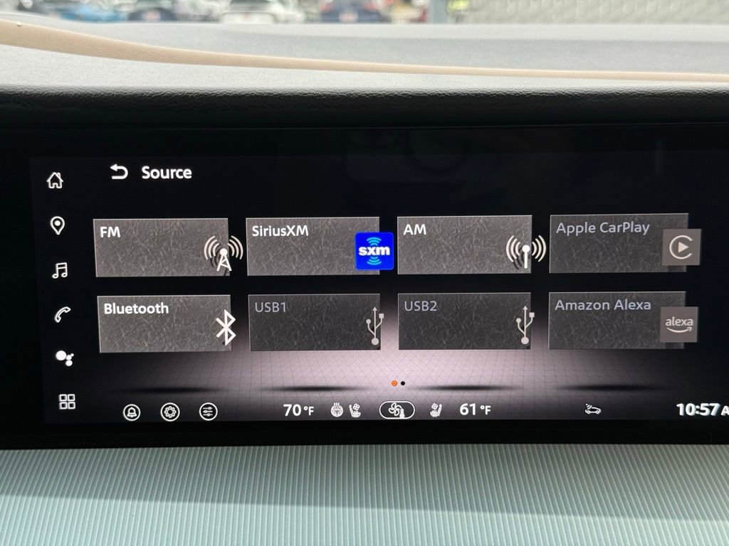 Certified 2025 Nissan Murano Platinum w/ Cargo Package image 31